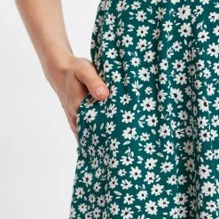 Louche Cathleen Flower Sketch Print Mini Tea Dress In Green 6 Louche Cathleen Flower Sketch Print Mini Tea Dress In Green