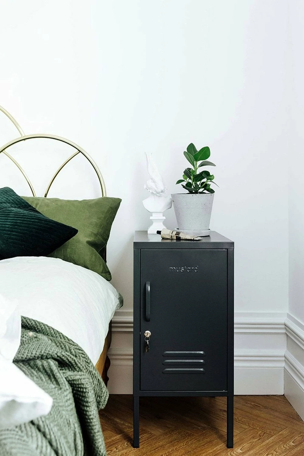 Mustard Made The Shorty Locker In Slate 2 Mustard Made The Shorty Locker In Slate