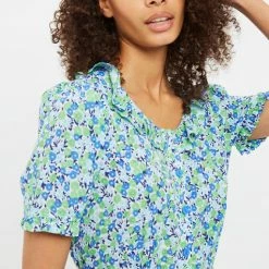 Louche Halcyon Flower Bed Print Short Sleeve Midi Dress In Green