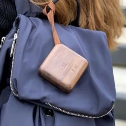 Gingko Mi Square Bluetooth Speaker In Walnut 5 Gingko Mi Square Bluetooth Speaker In Walnut