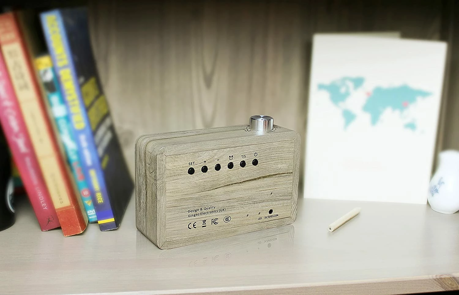 Gingko Radio Click Clock Ash/Green LED 6 Gingko Radio Click Clock Ash/Green LED