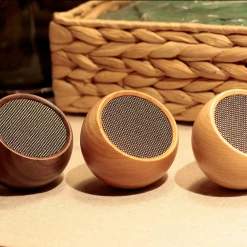 Gingko Tumbler Selfie Speaker